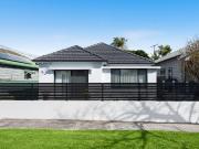 FAMILY HAVEN OF EFFORTLESS COMFORT & CONVENIENCE