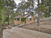 Family Home at Mansfield State College Catchment!