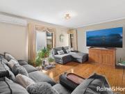 FAMILY HOME CLOSE TO ALL AMENITIES