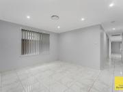 Family Home Electricity Gas & Water Included Available Now!