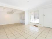 FAMILY HOME IDEALLY LOCATED TO SHOPS, SCHOOLS AND OTHER...