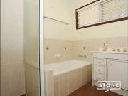 Family Home in a Quiet Cul de Sac.