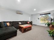 Family Home in a Quiet Cul De Sac !