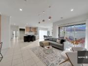 Family Home in Boardwalk Estate!