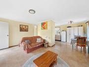 Family Home in Prime Thornlands Location