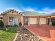 Family Home in Sought After Jacksons Hill
