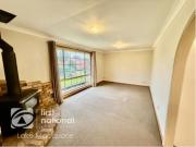 FAMILY HOME IN TRANQUIL SEAHAMPTON