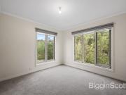 Family Home just metres from the beach & parklands