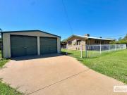Family Home with a Shed!