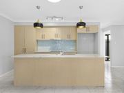 Family Home with Ducted Air conditioning & Solar Electricity