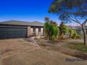 Family Home with Multiple Living Areas and Club Access!