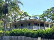 FAMILY HOME WITH POOL ON A LARGE PROPERTY!