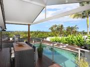 FAMILY HOME WITH POOL, VIEWS AND MUCH MORE