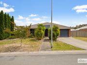 Family Living At It's Finest In A Court Location