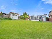 Family Living on a Generous 556m2 Block