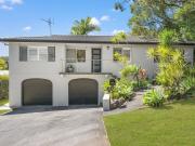 Family Oasis Poolside Living & Modern Comforts