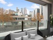 Family Sized Entertainer in Prime Position