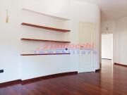 FANO PODERINO Ampio appartamento p. rialzato con garage