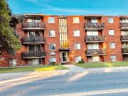 Fantastic 1 Bed Apartment In Kensington, Near Lrt, Sait,...