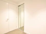 Fantastic 2 bedroom apartment with floorboards! Marco...