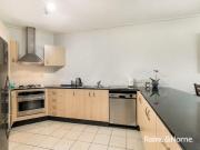 Fantastic 2 Bedroom Unit in Resort Style Complex!