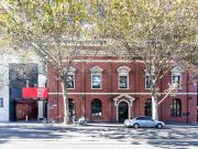 fantastic 2 bedrooms apartment