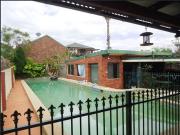 Fantastic 4 Bedroom Family Home