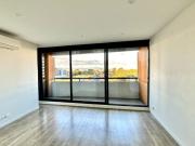 Fantastic apartment in Glen Waverley