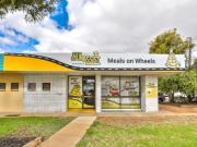 FANTASTIC COMMERCIAL OPPORTUNITY