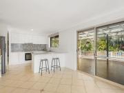 Fantastic Family Home In Great Location With Swimming Pool