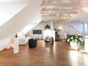 Fantastic, fashionable suite in luxury loft perfectly...