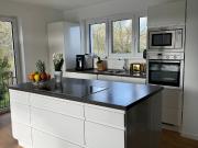 Fantastic, gorgeous suite in excellent location