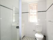 Fantastic Location, Comfortable Apartment * Available...