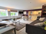 Fantastic one bed flats located within mins to Camden...