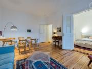 Fantastic, spacious apartment in top location close to...