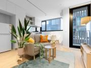 Fantastic, Spacious Apartment with Furniture Included!