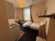 Fantastic Studio Flat with all bills inc!