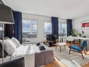 Fantastic studio on the 23rd floor Unbeatable view 13th...