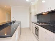 Fantastic unit close across from Lake Macquarie