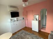 Fantastic & wonderful suite close to park, Paris... Fantastic & wonderful suite close to park, Paris...