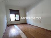 Fantástica casa de campo con amplia parcela junto al...