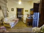 Fantástica casa de campo con parcela cerca de las Bayas,...