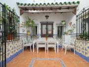 Casa centro con patio andaluz y azotea solárium. Dos...
