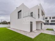 Fantástica Moradia isolada