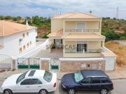 Fantástica Moradia T3 para Venda na Urbanização Algarvesol