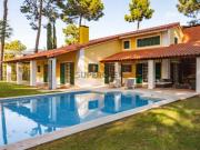 Fantastica Moradia T4 com Piscina e Acesso Direto ao...