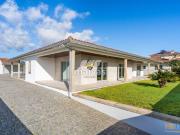 Fantástica Moradia térrea T4, como nova, situada em Mire...