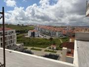 Fantástica Penthouse T3 com Vista Mar e Piscina, na Ericeira