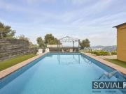 ✨ Exclusiva finca con dos viviendas independientes y...