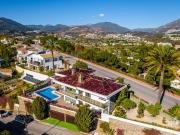 Fantástica villa con vistas panorámicas al mar a poca...